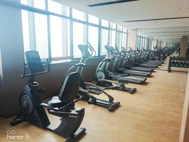 企事业单位健身房|房地产社区健身房-广西huatihui体育健身器材有限公司